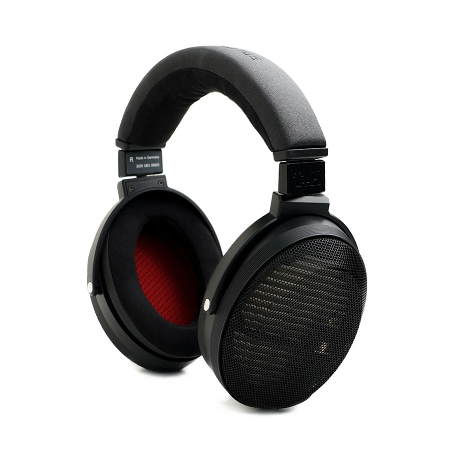 TA-Solitaire-P-SE-Planar-Magnetostatic-Headphones T+A Solitaire P-SE Planar-Magnetostatic Headphones - Image 1