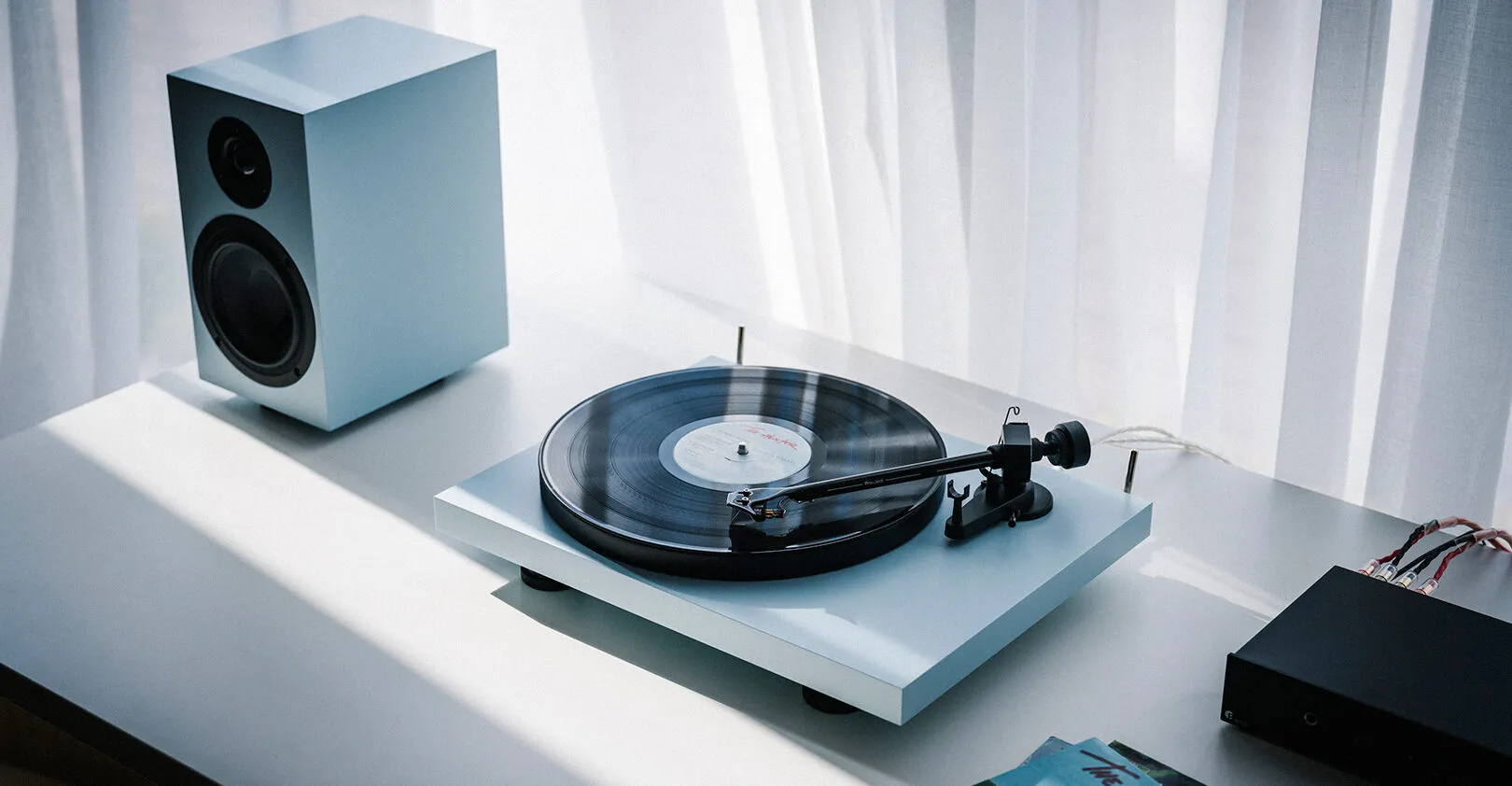 Pro-Ject background