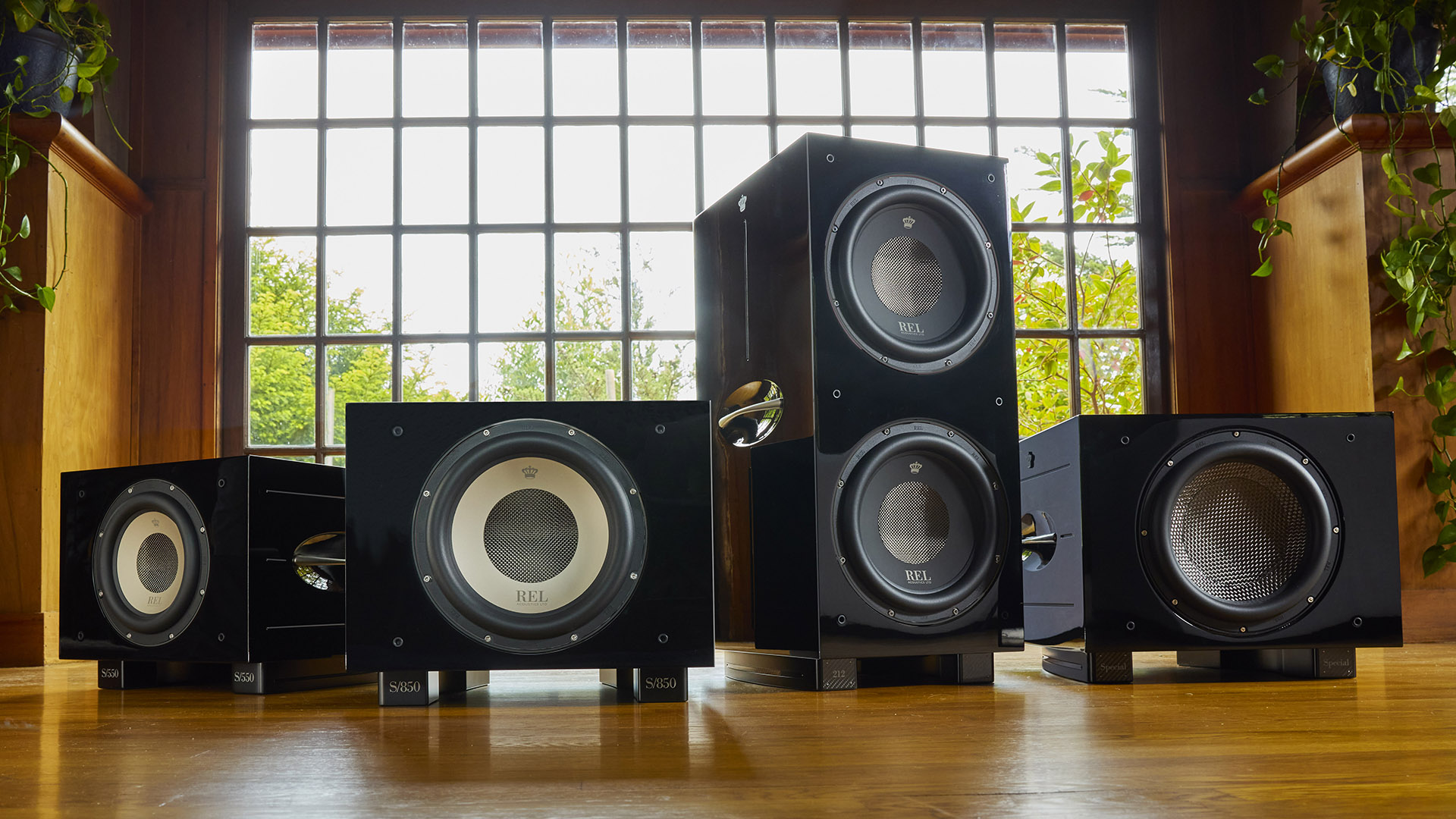 REL Acoustics background