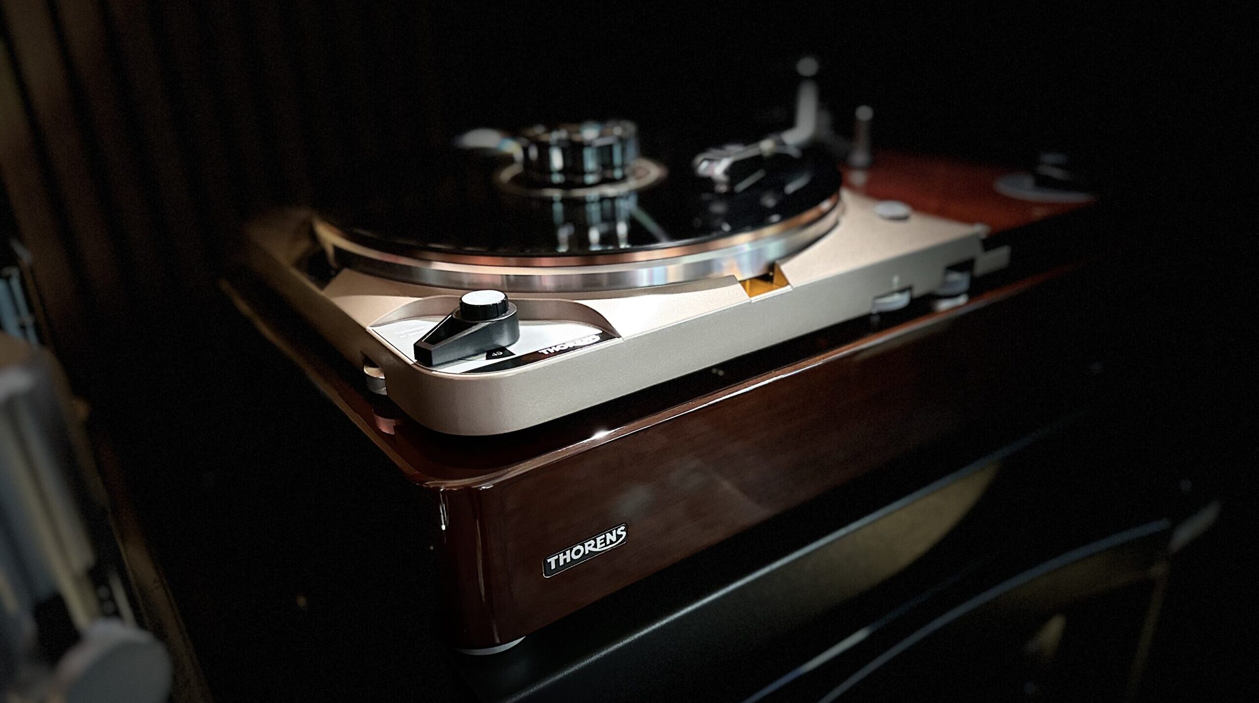 Thorens background